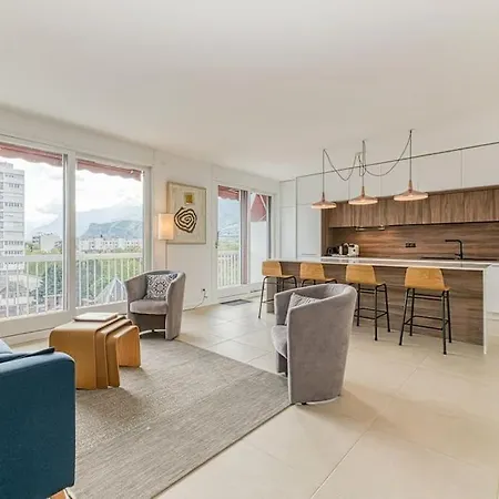 117 Liberation * Γκρενόμπλ