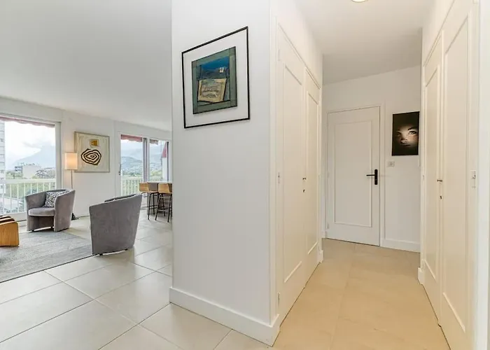 117 Liberation גרנובל